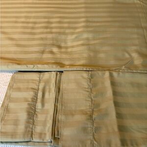 Full/Queen Duvet Cover with 2 pillow cases from the Collection by Charter Club